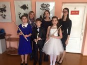 Слева направо 1-й ряд Дарья Вааг, Антон Дырин, Мария Козлова, 2-й ряд Е.В. Колесникова, О.А. Климович, В.В. Закутилина